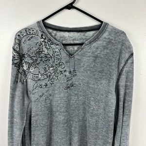 Marc Ecko T-Shirt Men's XL Gray NYC Graphic V-Neck Short Sleeve Pullover